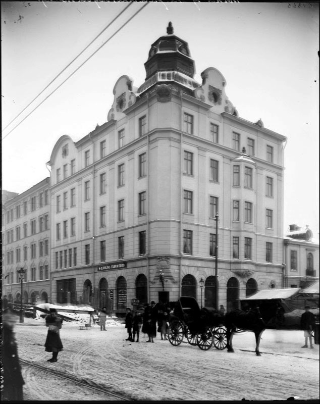  Hornsgatan 31, hörnhuset vid Mariatorget